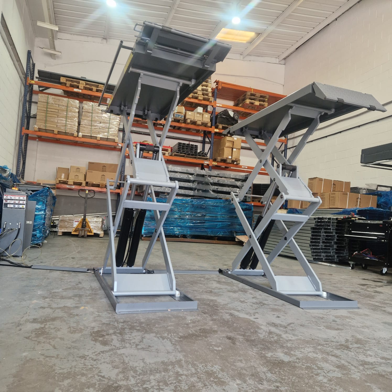 LGX40 High Rise Double Scissor Lift for Workshops