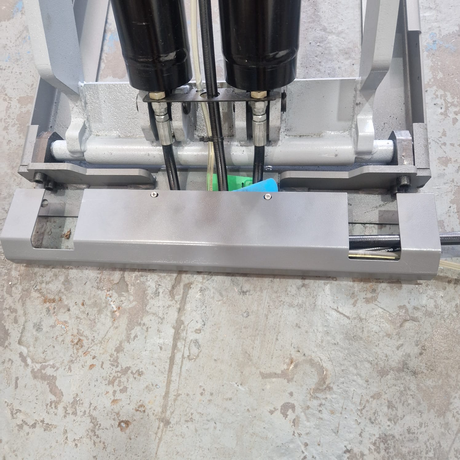 LGX40 High Rise Double Scissor Lift for Workshops